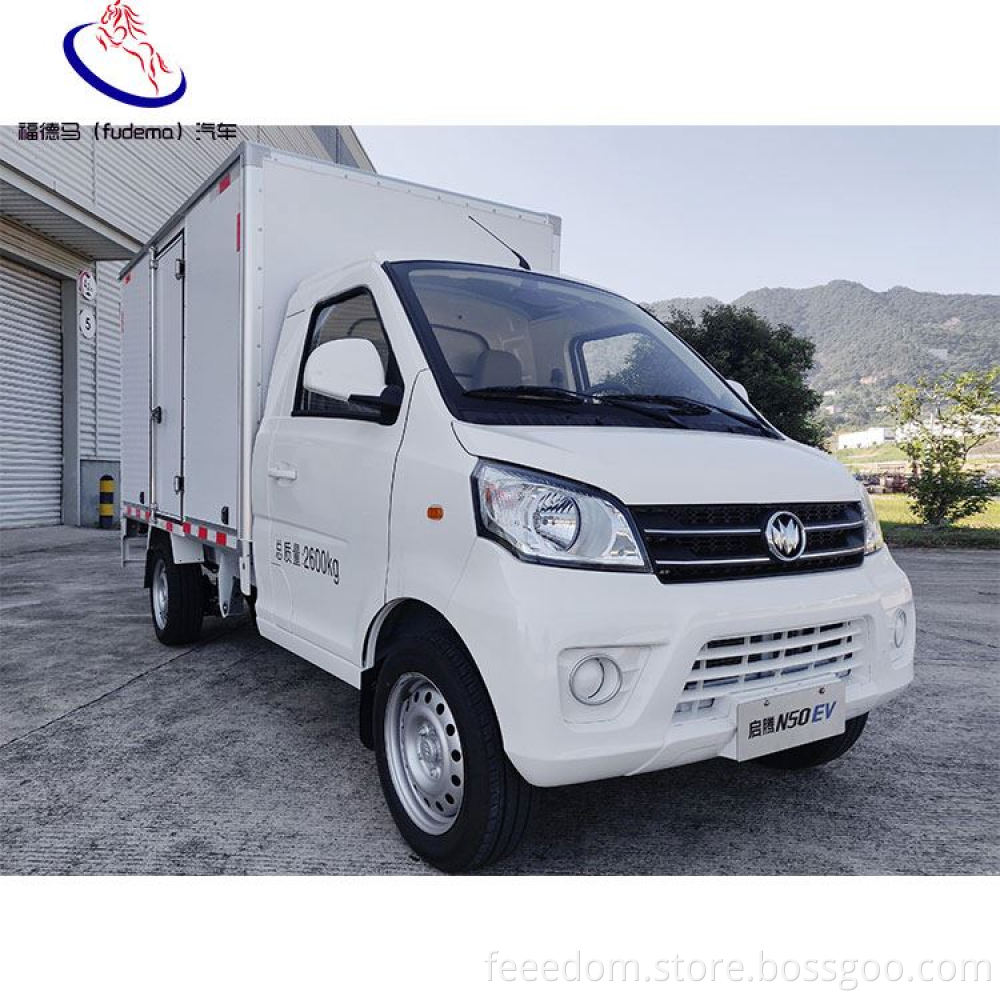 Van Cargo Qiteng N50EV Pure Electric Cargo Vehicle Permanent Magnet Synchronous Motor